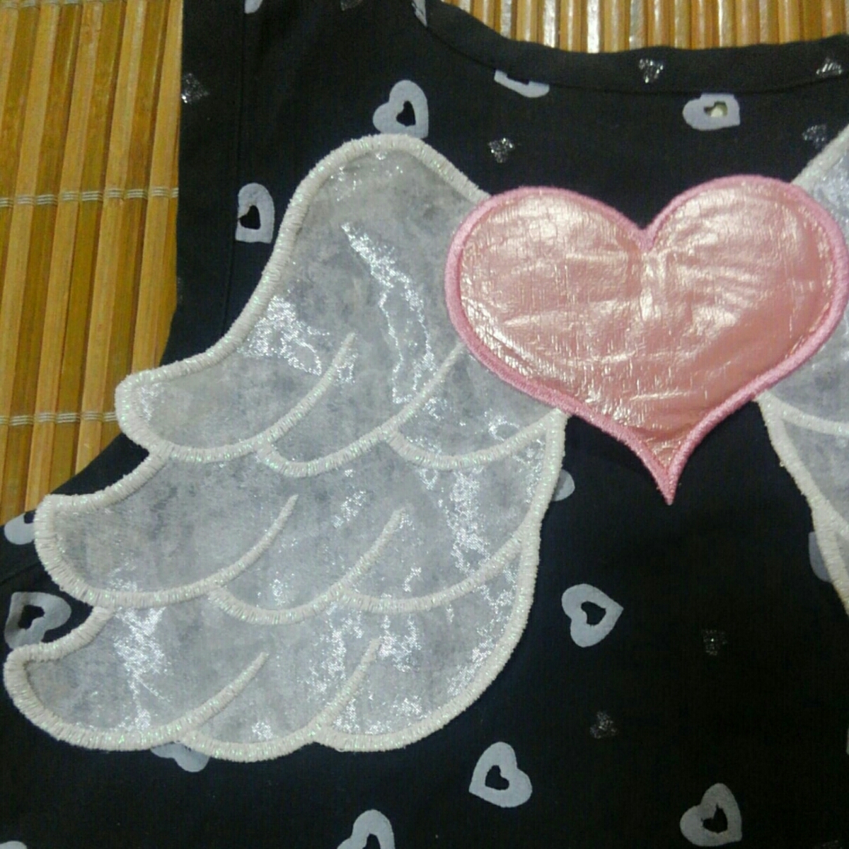 激カワ Cbg プラネット 100 ハートいっぱいワンピ 背中に天使 の羽根付き 可愛い リトルアンデルセン 100 95 104cm 売買されたオークション情報 Yahooの商品情報をアーカイブ公開 オークファン Aucfan Com