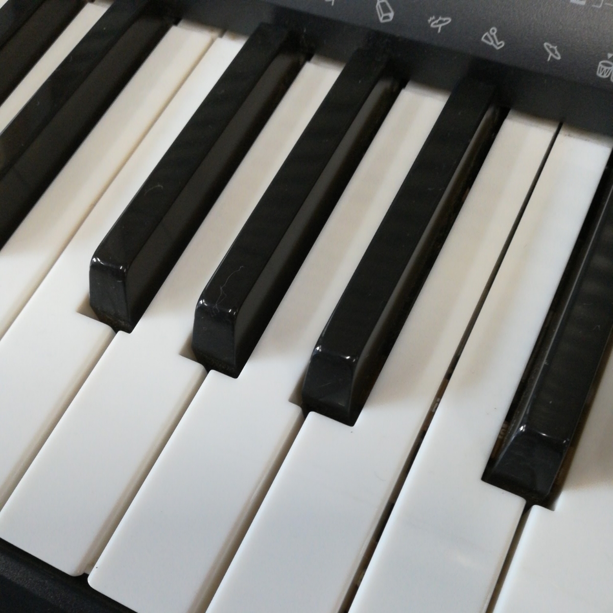 CASIO カシオ 光ナビゲーションキーボード スタンド付き LK-113 動作OK