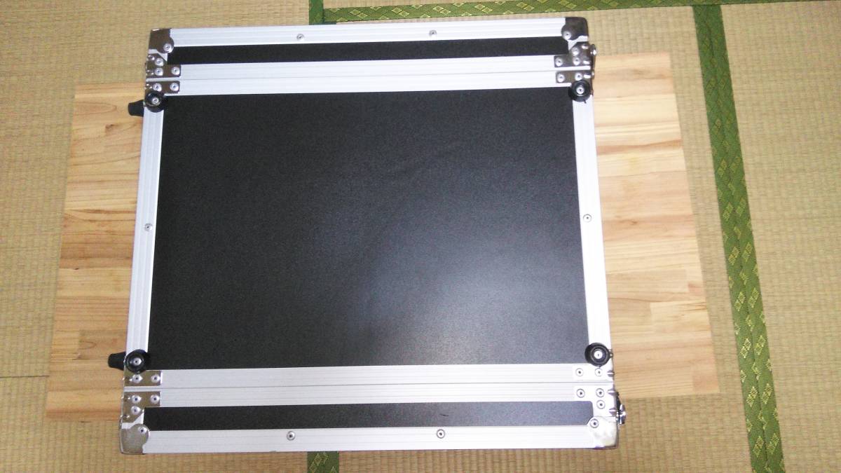 ２U　ラックケース　黒_3