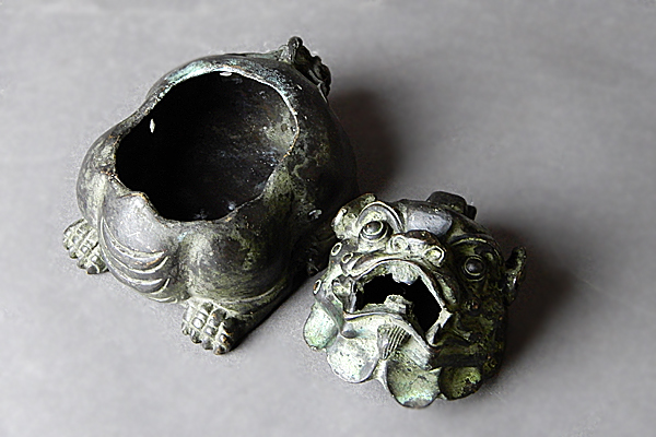 ☆真美☆u209 大明宣徳年製 青銅獅子香炉 明時代 唐物 中国古玩骨董品