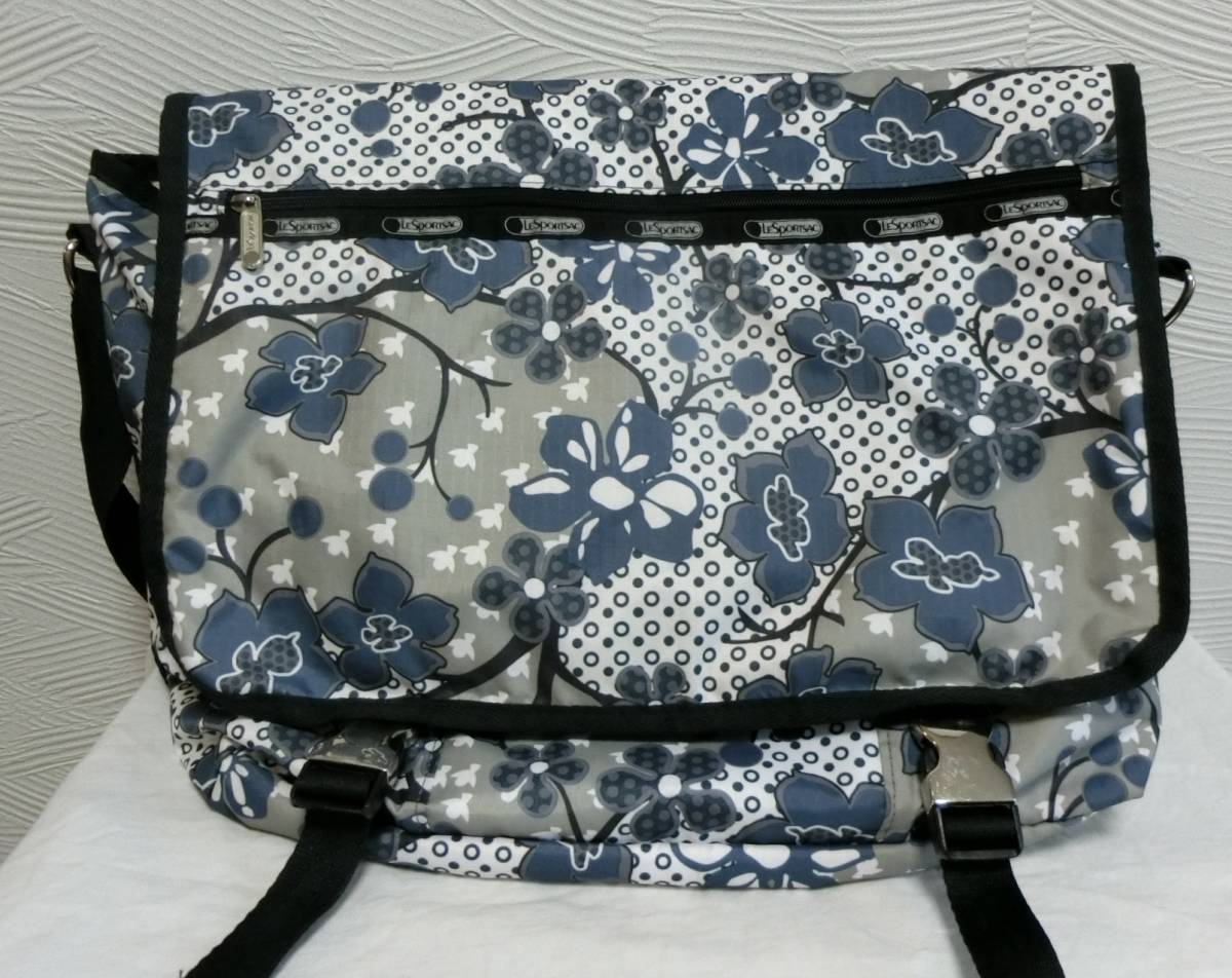 ショルダーバッグ レスポートサック LeSportsac a4の通販 トートバッグ 