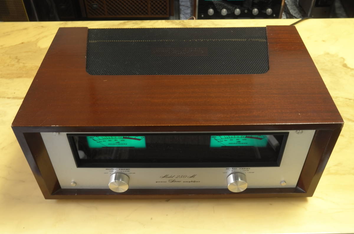 A76 MARANTZ MODEL 250M パワーアンプ マランツ マランツ MARANTZ Model250M パワーアンプ