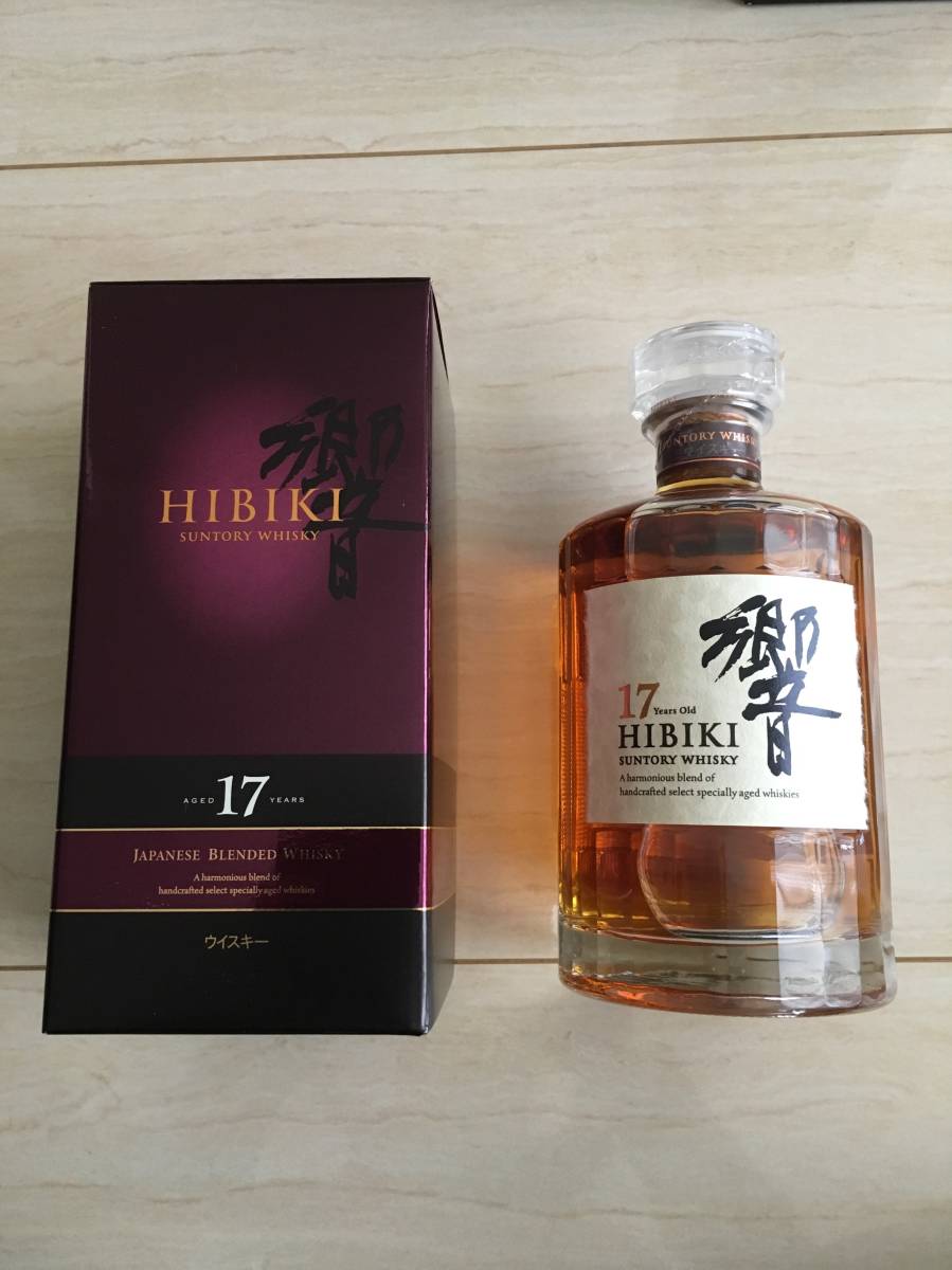 サントリー 響17年 容量７００ｍｌ 未開封品 １本