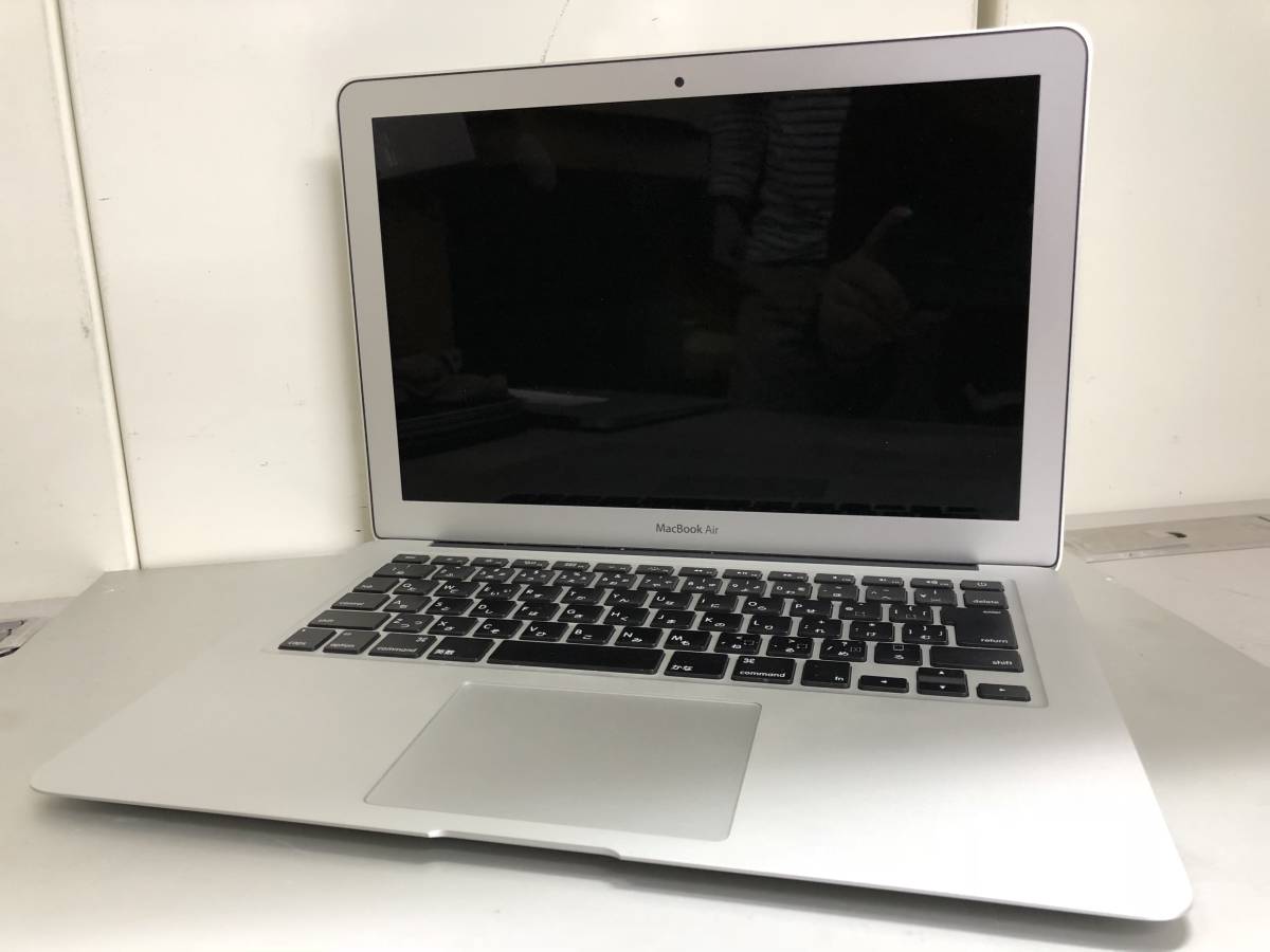 Apple Macbook Pro Early 2011 / Core i5 2.3GHz / 8G / SSD 512GB