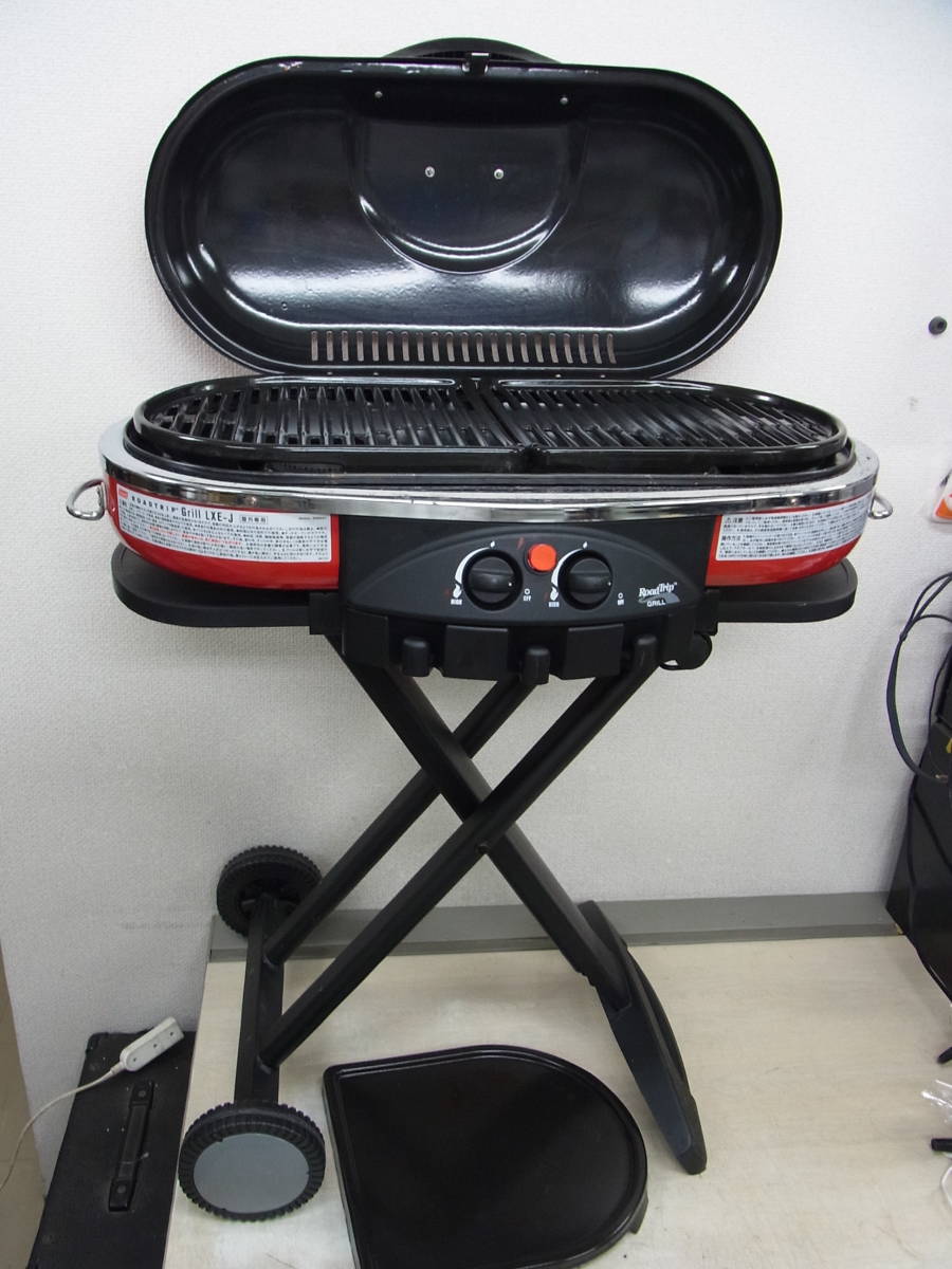 Coleman コールマン ロードトリップ ロードトリップグリル (2000017066 (コールマン) ツインガスバーナー 0 ロード II LXE-J グリル LXE-JⅡの通販｜キャンプ用品のコールマン ロードトリップグリルエクスカーション用の ツインパックステー 商品一覧