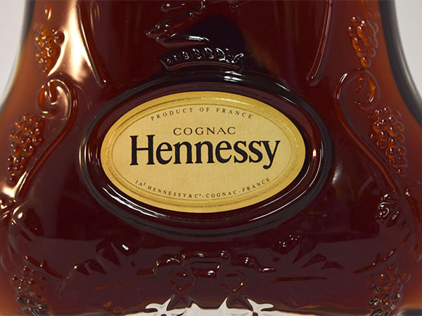 1円～★古酒★ヘネシー XO ★旧ボトル 金キャップ クリアボトル ★ジャーディン輸入品 700ml コニャック Hennessy Cognac /C j28