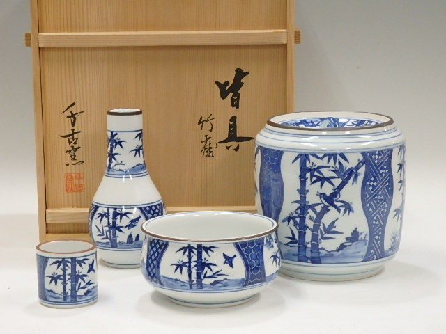☆京焼 千古窯【染付竹雀 皆具 共箱】水指（直径16.5×高さ17cm）・杓立