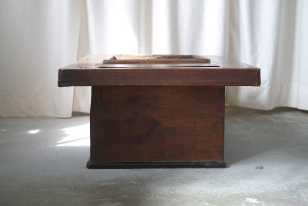 FT643B 古い関西火鉢 □無垢材/囲炉裏/手あぶり/和家具/座卓/火鉢