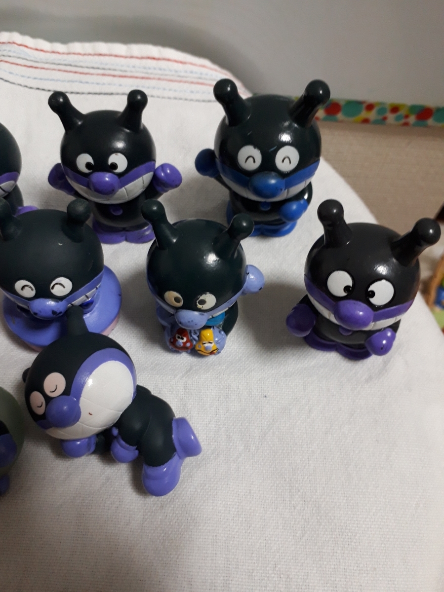 アンパンマン　あつまれシリーズ　指人形　バイキンマン あつまれアンパンマン 指人形 ソフビ バイキンマン - メルカリ