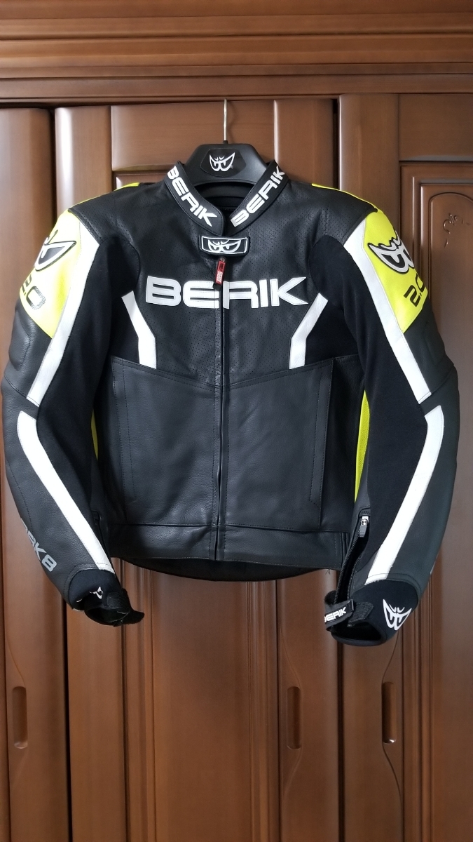 ベリック 2.0 レザージャケット - 未使用BERIK BERIK イエローレザー本