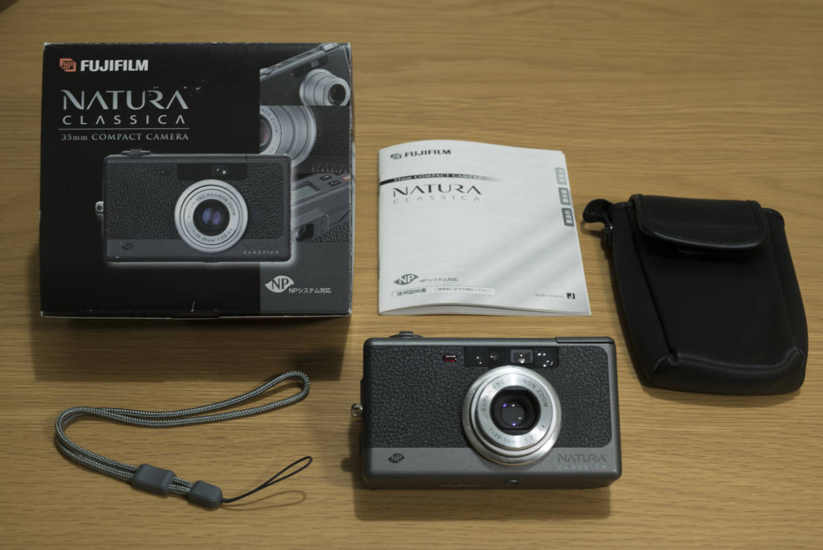 NATURA CLASSICA FUJIFILM フィルムカメラ | (ナチュラ フジフイルム 