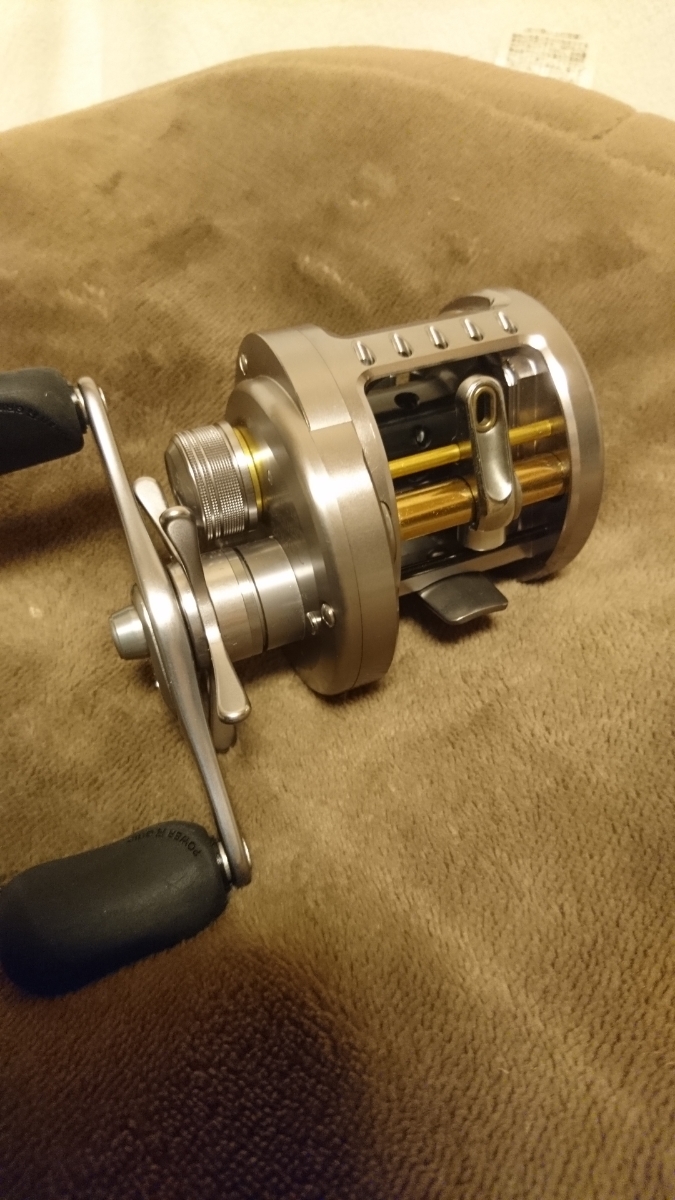 DAIWA ダイワ 両軸リール ソルティガ Z20 右巻き - メルカリ