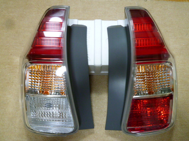80 ヴォクシー 後期 純正 テールランプ 左 ZRR80W ZWR80W 2026年最新