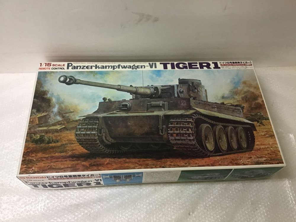 同梱不可 □ バンダイ 1/15 ドイツ6号 重戦車タイガーⅠ / リモート