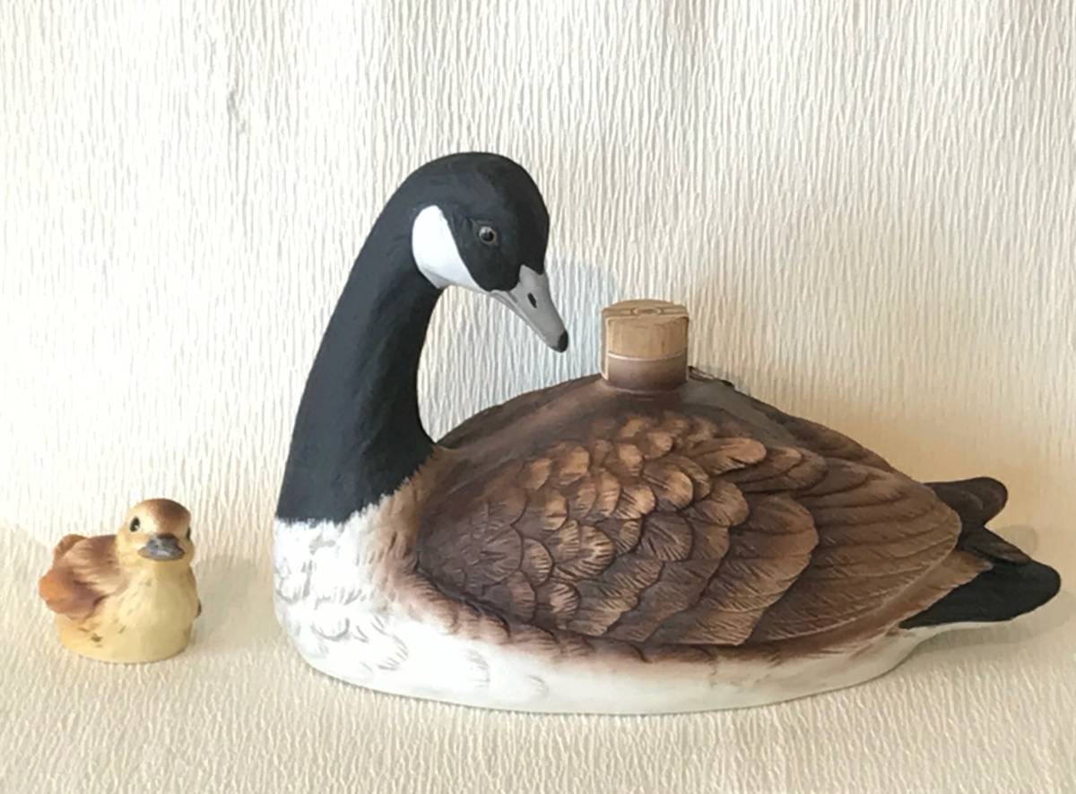 ☆サントリー ウィスキー ローヤル カナダグースボトル /陶器ボトル