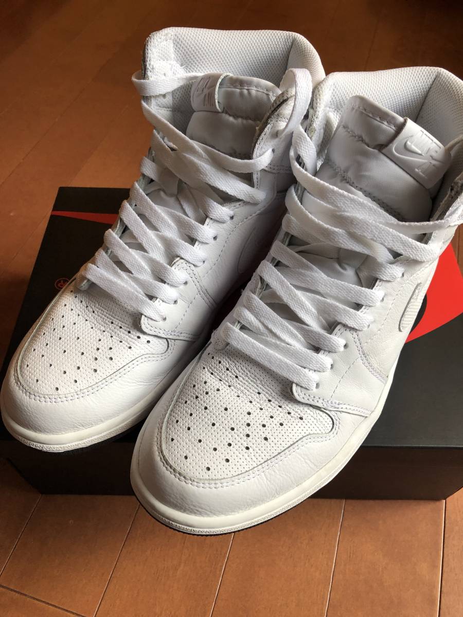 人気セール，低価 国内正規品 NIKE AIR JORDAN 1 RETRO HIGH OG ナイキ エアジョーダン1OG 27cm us9 555088-100(27.0cm)｜売買されたオークション情報、yahooの商品情報をアーカイブ公開 - オークファン 27.0cm