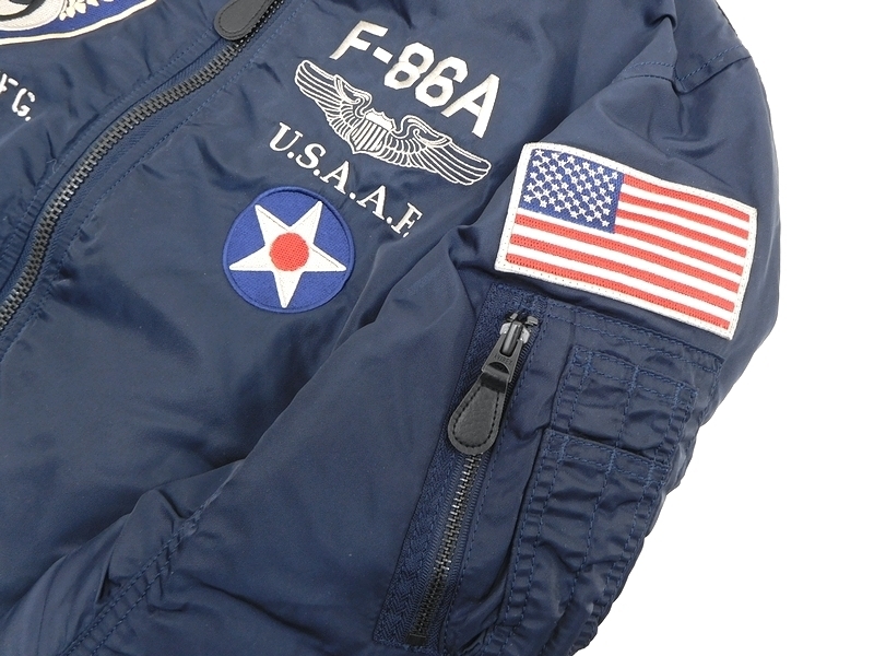 新品 AVIREX アヴィレックス 軽量 刺繍 ワッペン FLYING SHARKS MA-1 リバーシブル 中綿 フライトジャケット ブルゾン ネイビー M z1211_10 AVIREX アヴィレックス 刺繍 ワッペン&刺繍デコ ミリタリーシャツエアパトロール S