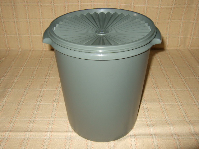 タッパーウエア マキシクイーンデコレーター＆マキシデコレーター