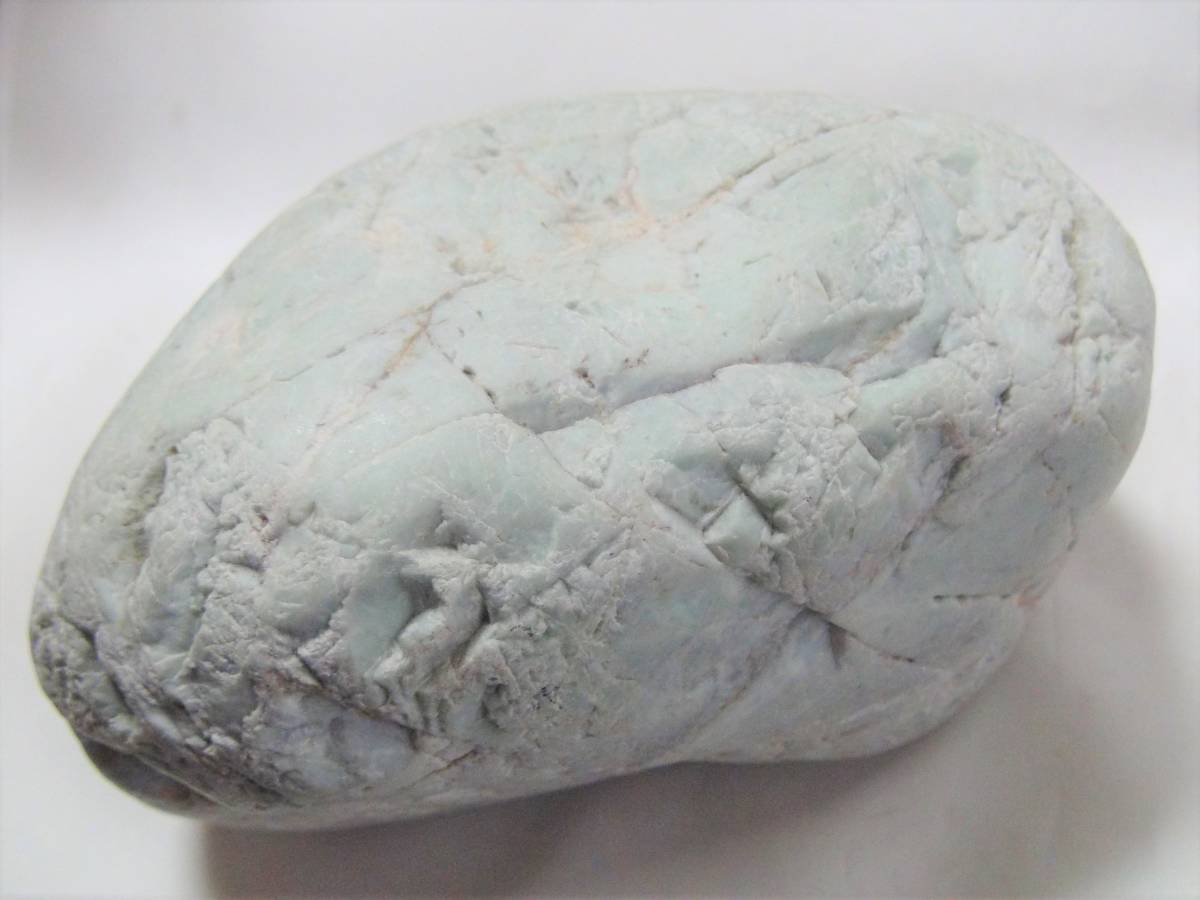 ト*ト様 糸魚川翡翠 川石 2キロ 入コン沢原石:糸魚川翡翠 BG0092
