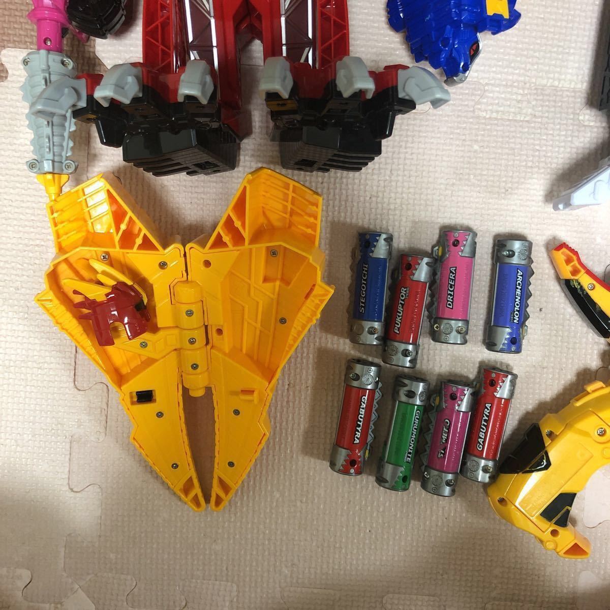 獣電戦隊キョウリュウジャー 爆裂キョウリュウジン、ロボット、変身