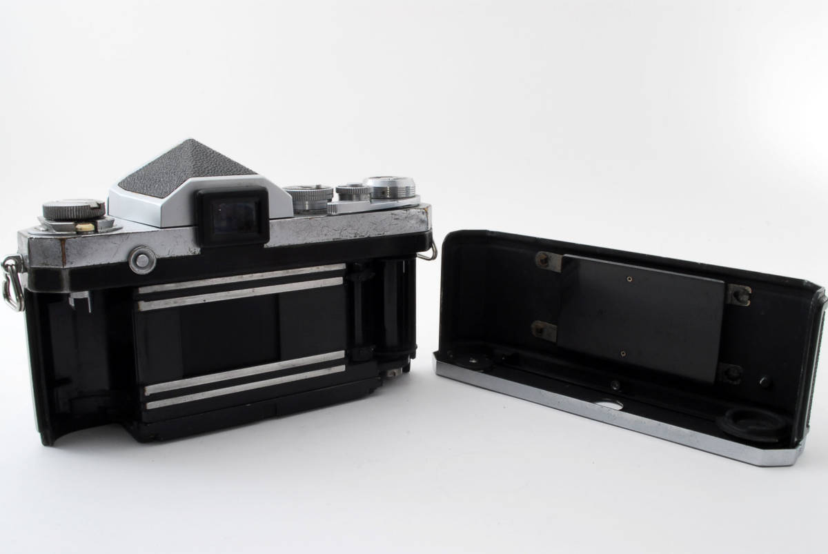 メカニカルニコンの名機～Nikon ニコン F アイレベル シルバー 640