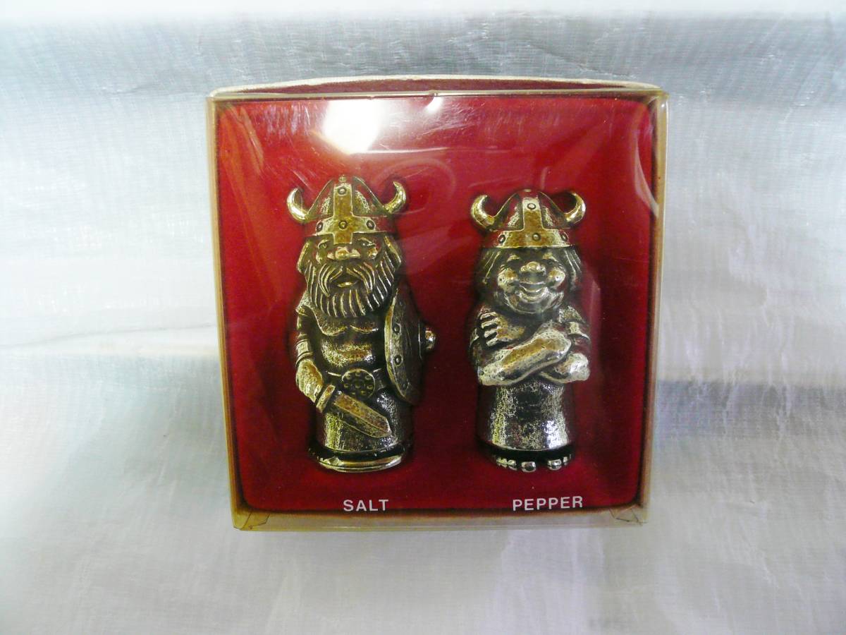【全国無料，爆買い】 スパイス入れ SALT & PEPPER A.S TINN-PER HANDCAST PEWTER 箱入り 塩 胡椒 調味料入れ 人形置物(雑貨)｜売買されたオークション情報、yahooの商品情報をアーカイブ公開 - オークファン その他
