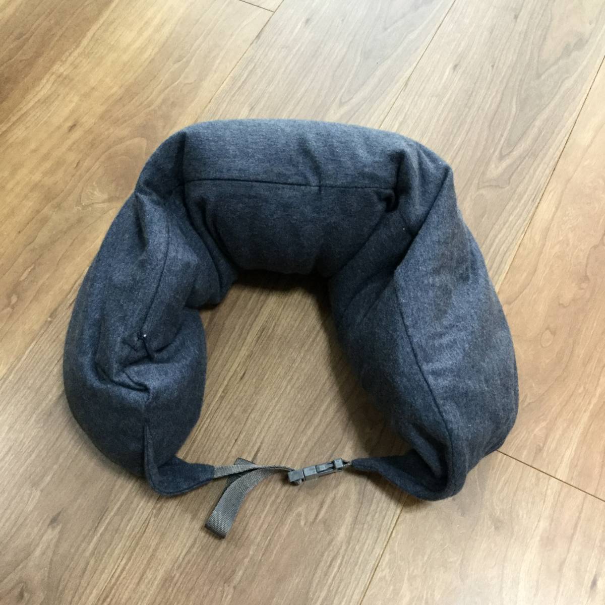 無印良品　ネックピロー　ネイビー_1