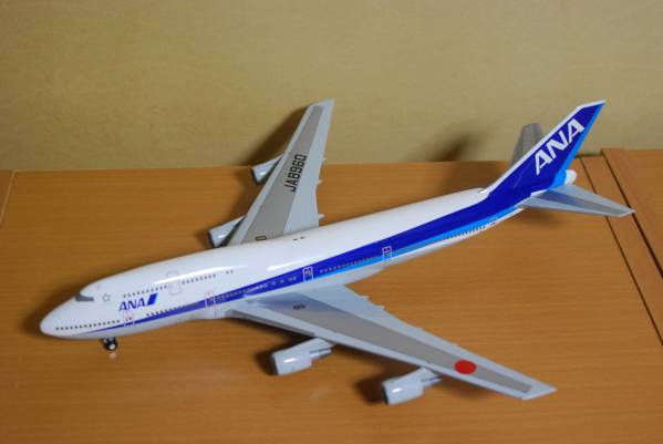 ANA 1⁄200 全日空商事 747-400 B747-400 1:200 BOEING 模型