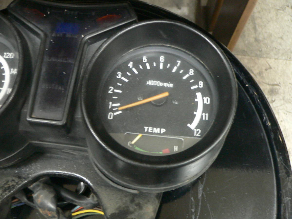 RZ250 純正メーターAssy、スピードメーター、タコメーター☆4L3 RZ250