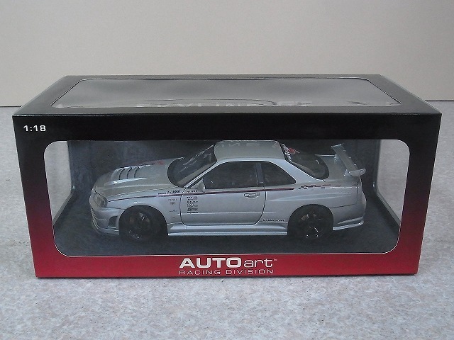 ミニカー 日産 スカイライン GT-R R32 V-SPEC Ⅱ オートアート 1⁄18