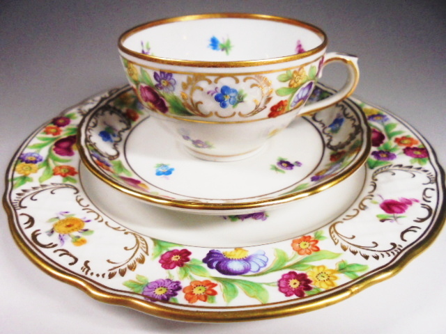 BAVARIA (シューマン シューマンババリア トリオ ババリア) カップ&amp;ソーサー SCHUMANN 美品 6枚セット ケーキ皿 （ドイツ）金彩ブーケ ババリア Yahoo!オークション ババリア「エンプレス」ドレスデン シューマン -シューマンババリアの中古品