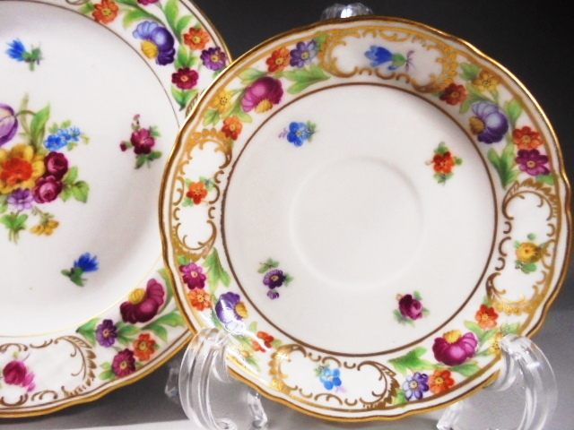 BAVARIA (シューマン シューマンババリア トリオ ババリア) カップ&amp;ソーサー SCHUMANN 美品 6枚セット ケーキ皿 （ドイツ）金彩ブーケ ババリア Yahoo!オークション ババリア「エンプレス」ドレスデン シューマン -シューマンババリアの中古品