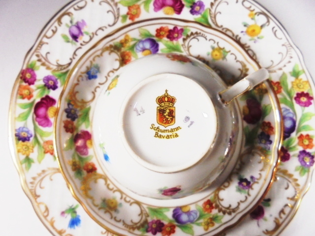 BAVARIA (シューマン シューマンババリア トリオ ババリア) カップ&amp;ソーサー SCHUMANN 美品 6枚セット ケーキ皿 （ドイツ）金彩ブーケ ババリア Yahoo!オークション ババリア「エンプレス」ドレスデン シューマン -シューマンババリアの中古品