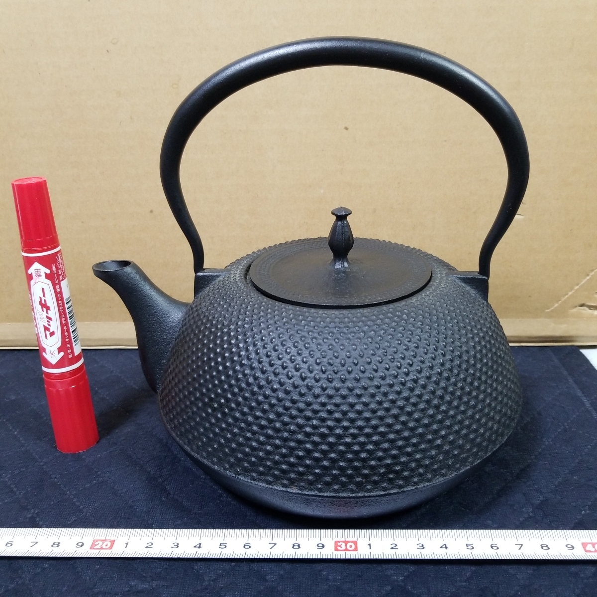 Yahoo!オークション : 天明鋳物師 栗崎二夫作 朱銅花瓶 共箱 V R6161B