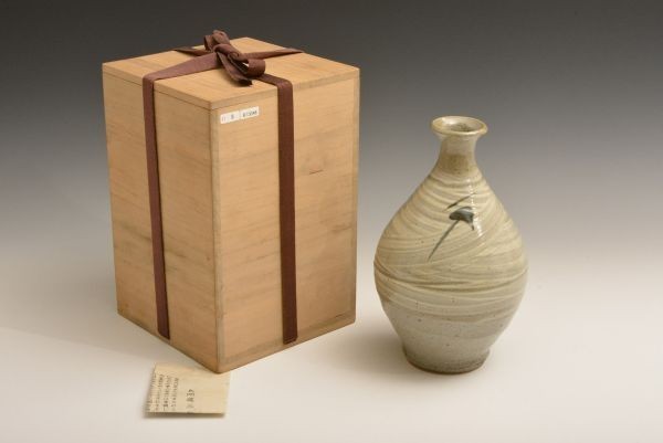 人気SALE，新作 B13346　島岡達三　刷毛目竹文壷　人間国宝《真作保証》