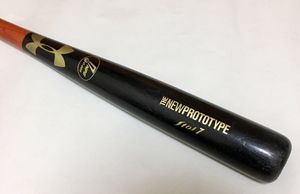 バット npbのYahoo!オークション(旧ヤフオク!)の相場・価格を見る 
