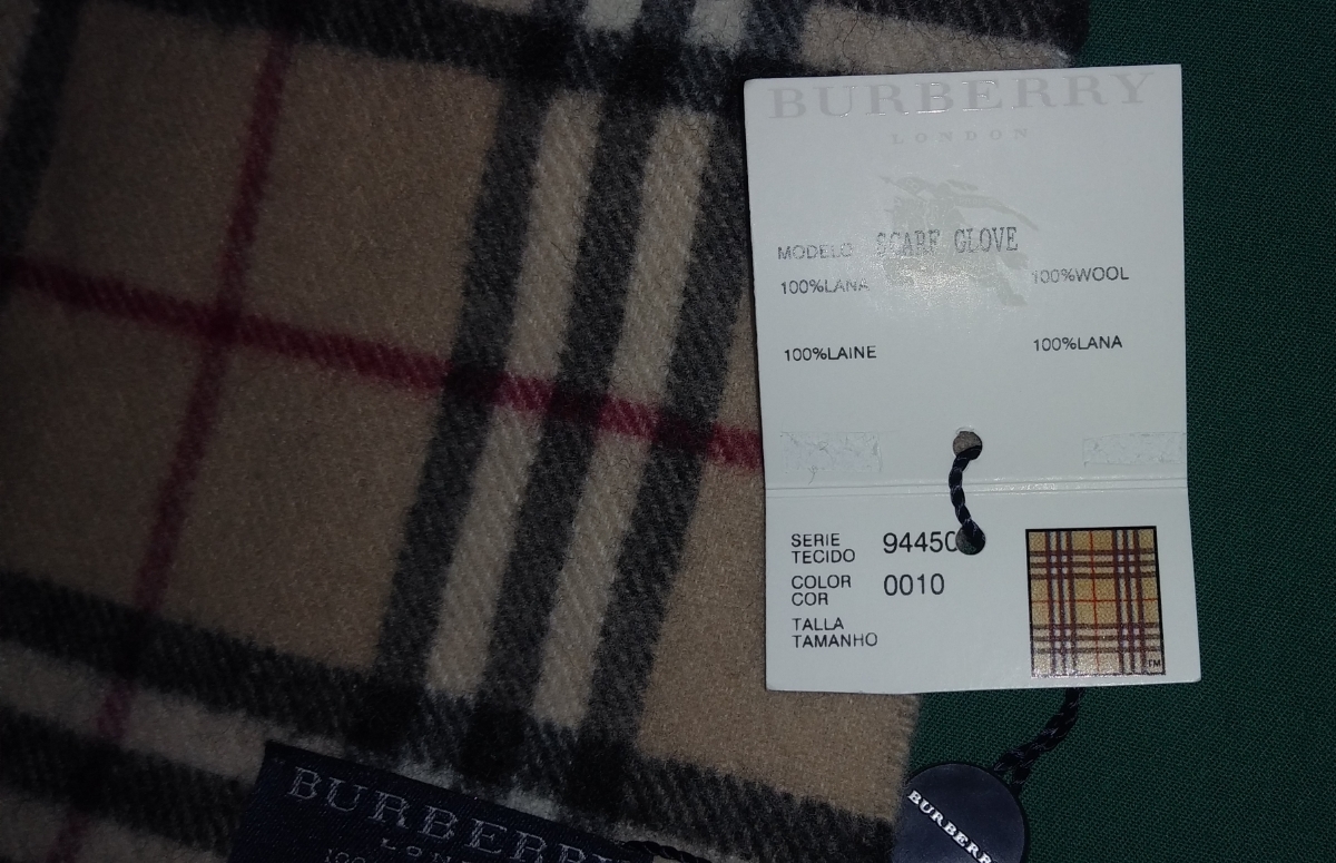 【未使用】バーバリー マフラー ウール100% BURBERRY 