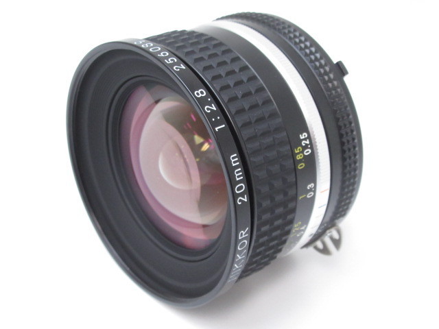 ☆Nikon/ニコン 超広角単焦点レンズ Ai-S NIKKOR 20mm F2.8/キャップ付＃