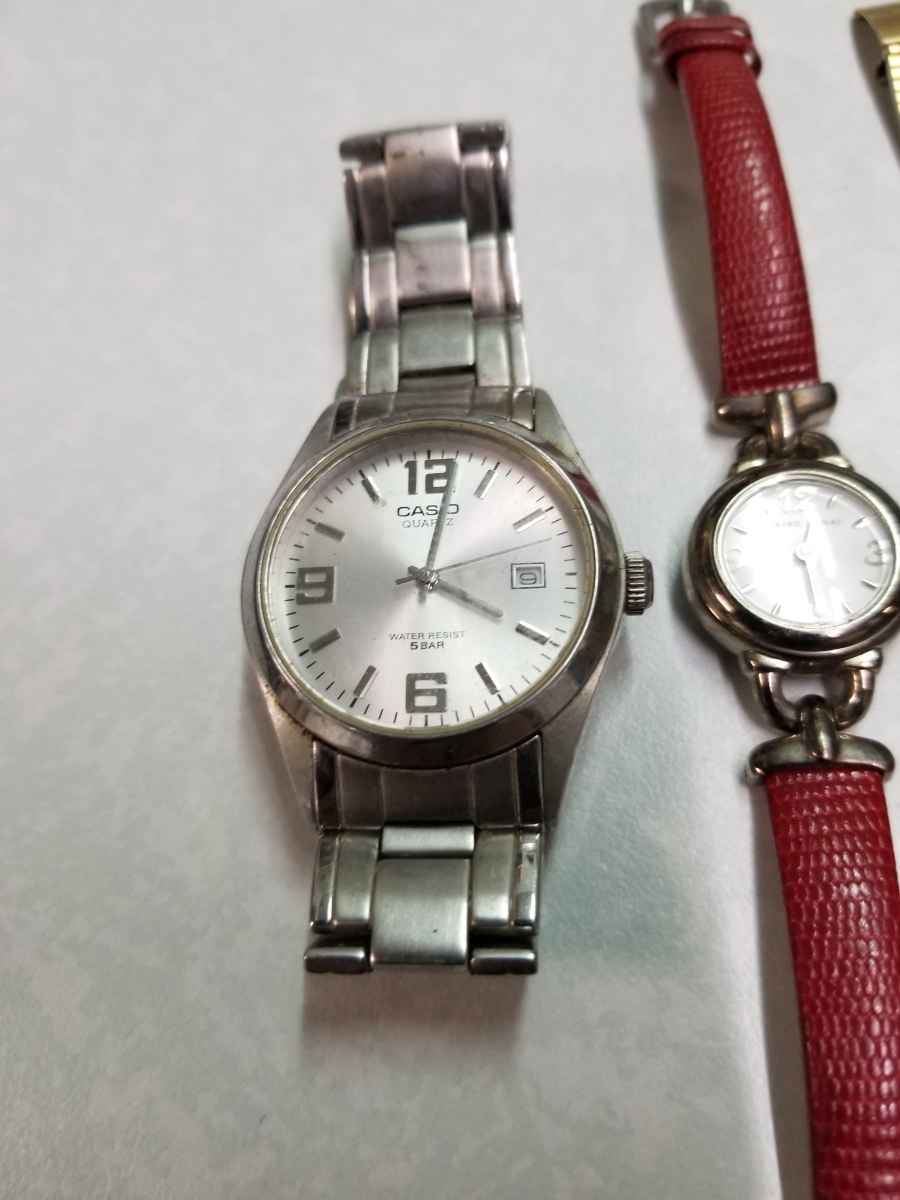 【ジャンク】SEIKO・CASIO 含む 腕時計 3点まとめ売り 不動 部品取り 腕時計 ジャンク 部品取り まとめ売り 大量 - SEIKO等 修理用 メンズ