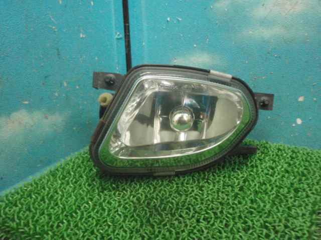 4枚目ステー損傷 トヨタ プリウス ZVW30 LEDヘッドライト 左
