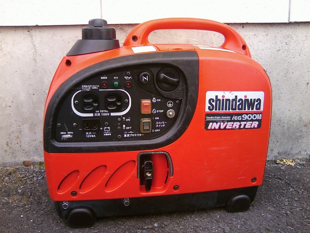 発電機 インバーター shindaiwa iEG900M ヤマハOEM 新ダイワ 防音型