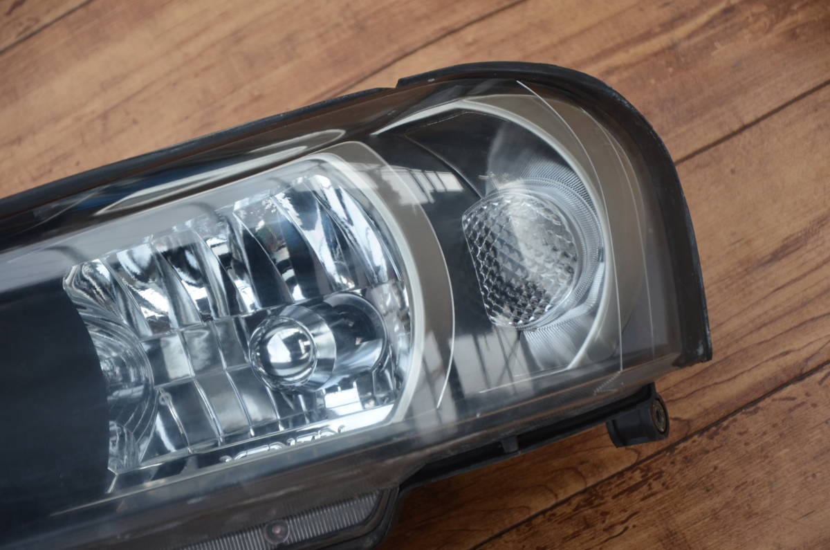 美品 R34 ER34 ヘッドライトキセノン バラスト付 右 自動車