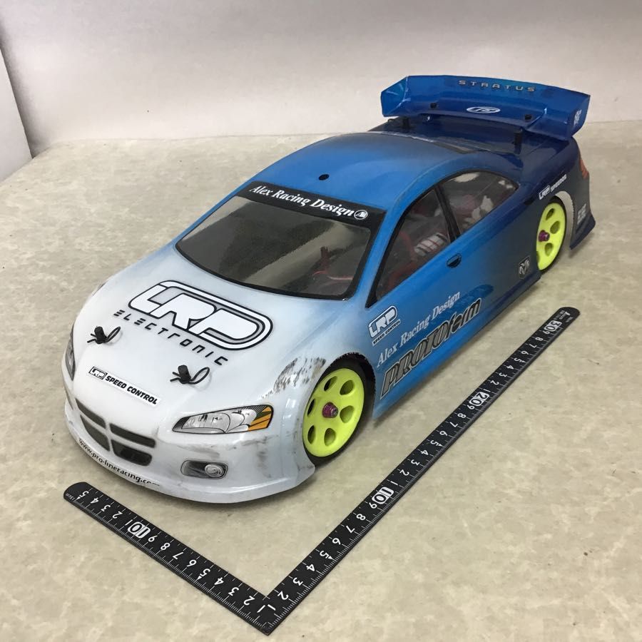 アレックス他 バラクーダR2 レッド シャーシ、M-8 プロポ等 / RCカー