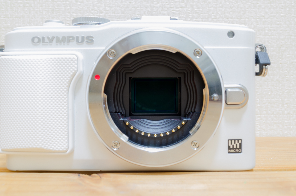 OLYMPUS PEN Lite E-PL6 ボディ ホワイト オリンパス ミラーレス一眼