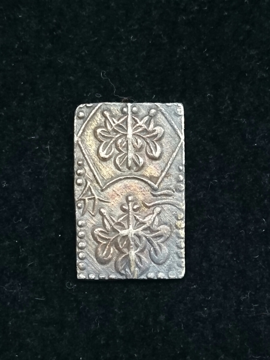  １円 古銭 安政二分判金 量目:5.66g 真贋不明 送料185円 同梱OK 69902(日本)｜売買されたオークション情報、yahooの商品情報をアーカイブ公開 - オークファン その他