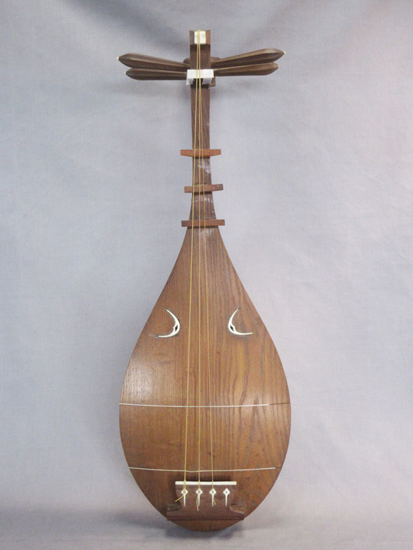 0110 琵琶 撥付 四弦四柱 和楽器 弦楽器 楽琵琶 木製 全長約94㎝