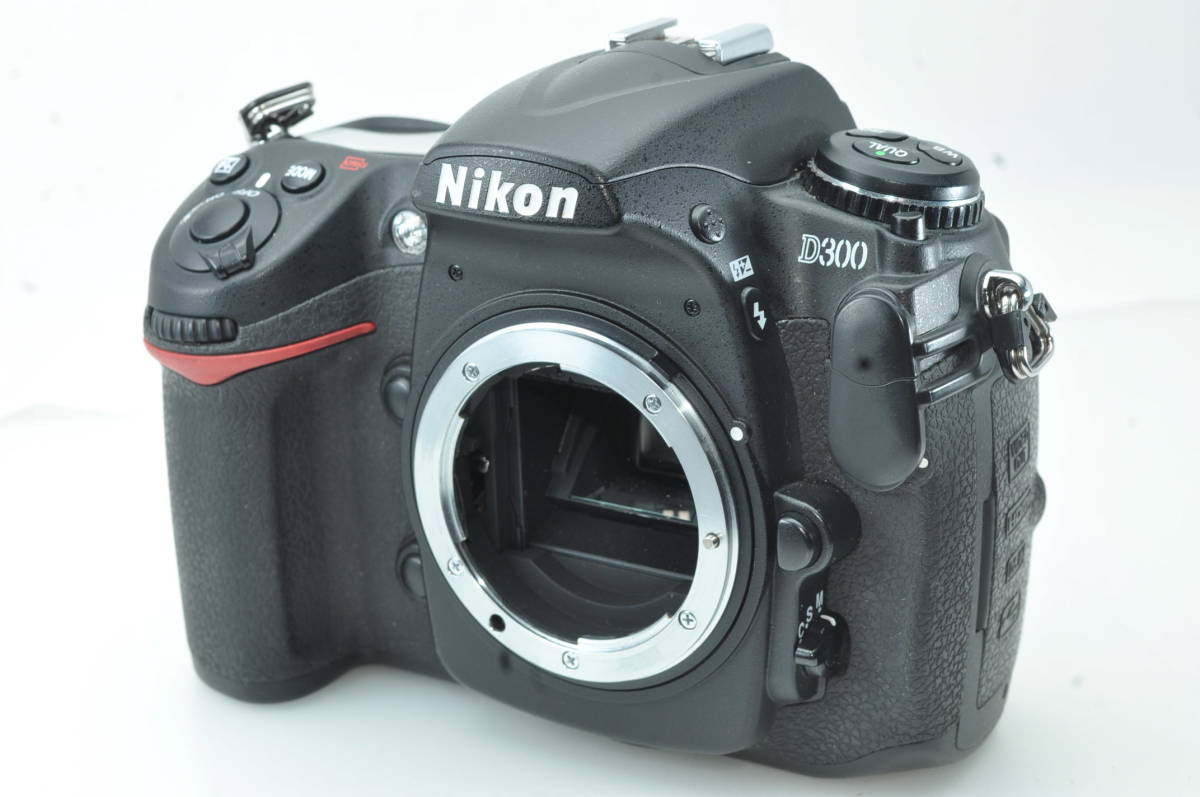 ☆超極上☆ニコン NIKON D300 ボディ ☆付属品充実☆#5826 【公式通販】