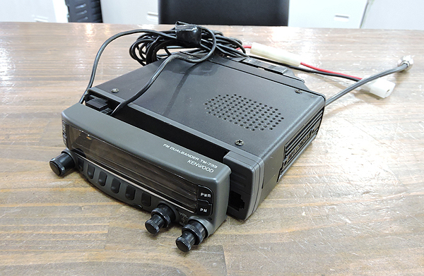 KENWOOD ケンウッド アマチュア無線機 モービル FM DUAL BANDER TM