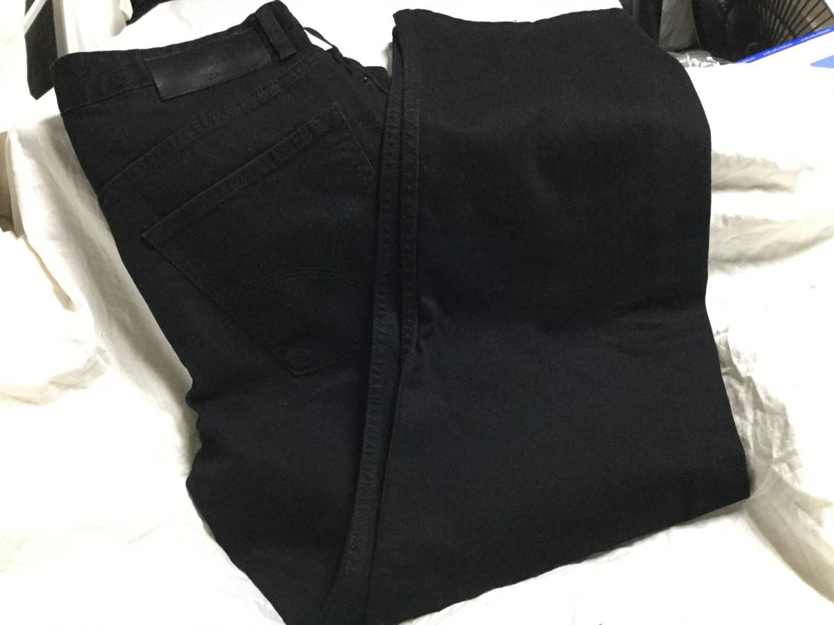 新品カルバンクラインジーンズ、リラックス ブラックデニムW32L30