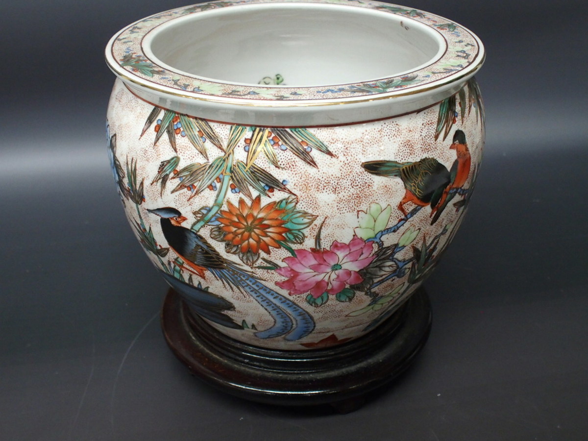 中国美術 大清光緒年製 金魚鉢 花鳥図柄 唐木台付 牡丹 竹 鳥 豪華絢爛 中國古玩 花器 華道具 鉢 m001l 8240